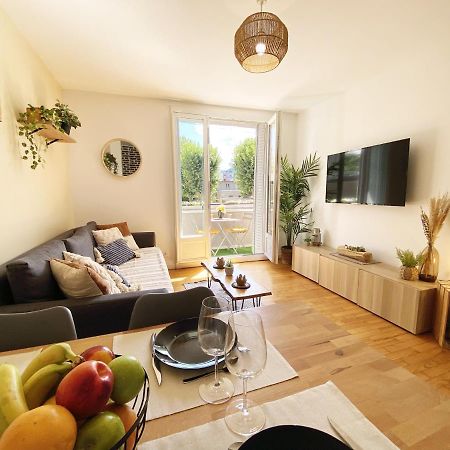 Le Bourget, Grand Appartement Proche Du Centre Grenoble Luaran gambar